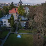 Lion's Castle Hotel 4*