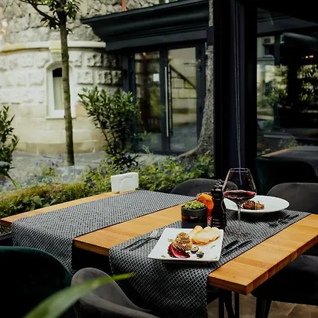 Hotel Lion's Castle Lviv