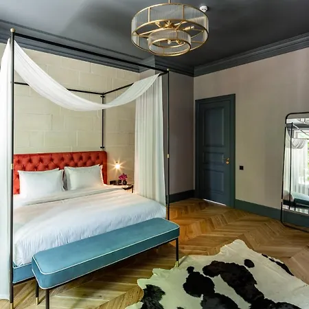 Lion's Castle 4* לבוב